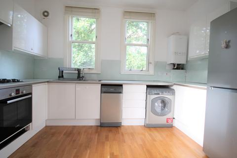 3 bedroom flat to rent, Cathcart Hill, Dartmouth Park Hill, N19