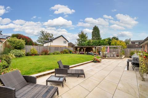 131 Downs Road, South Wonston, Winchester, SO21 3EH