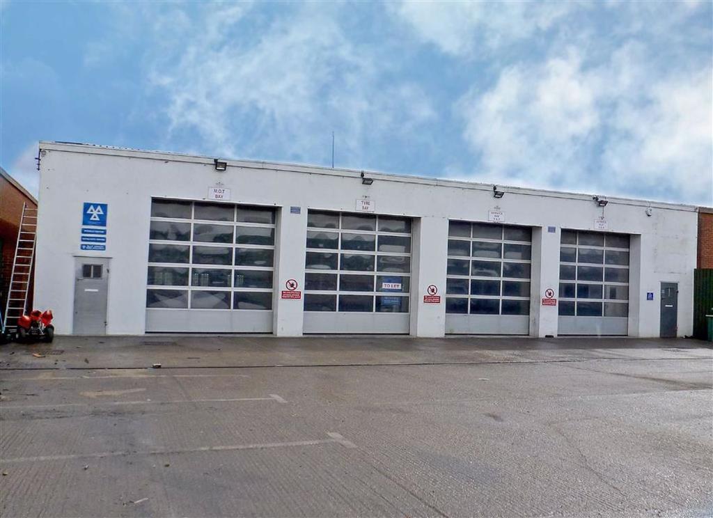 Island Road, Canterbury, Kent Industrial unit £2,750 pcm (£635 pw)