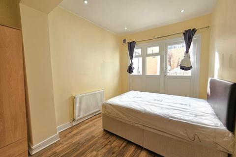 undefined, Villiers Road, Willesden NW2