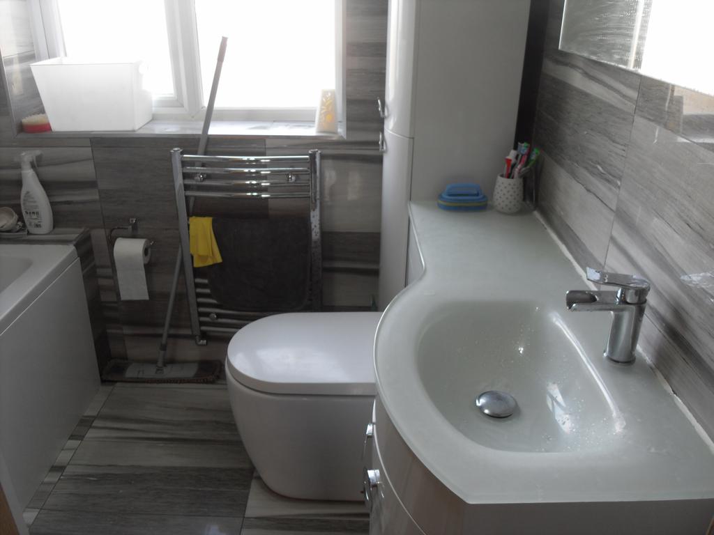 Upstairs bathroom