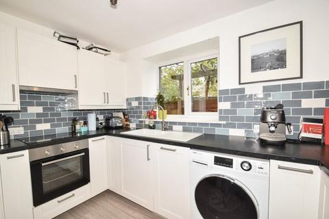 1 bedroom apartment to rent, All Saints Road, London SW19
