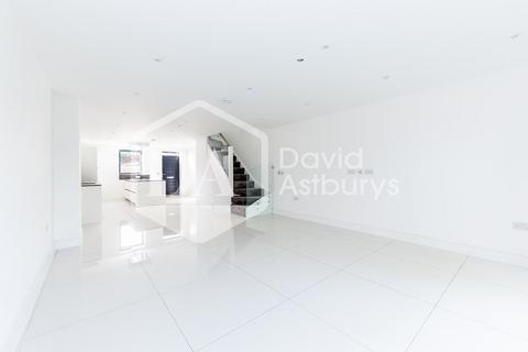 undefined, Priory Road, Crouch End, London