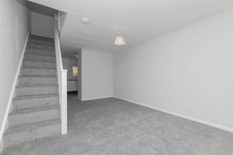 2 bedroom terraced house to rent, Hogarth Drive, Carntyne, Glasgow