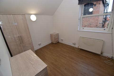 2 bedroom flat to rent, Bath Street, Leamington Spa