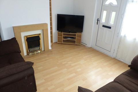 3 bedroom terraced house to rent, Vicarage Court, Pontypridd, CF38 1DL