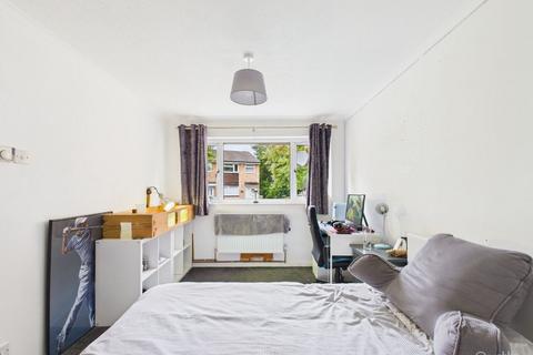 3 bedroom terraced house for sale, Middlefields, Forestdale, Croydon