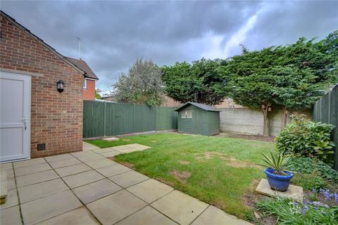 28 Bircholt Road, Liphook, GU30 7PQ