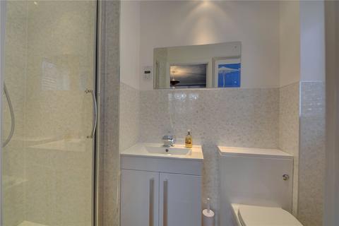 28 Bircholt Road, Liphook, GU30 7PQ