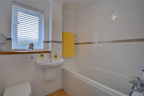 28 Bircholt Road, Liphook, GU30 7PQ