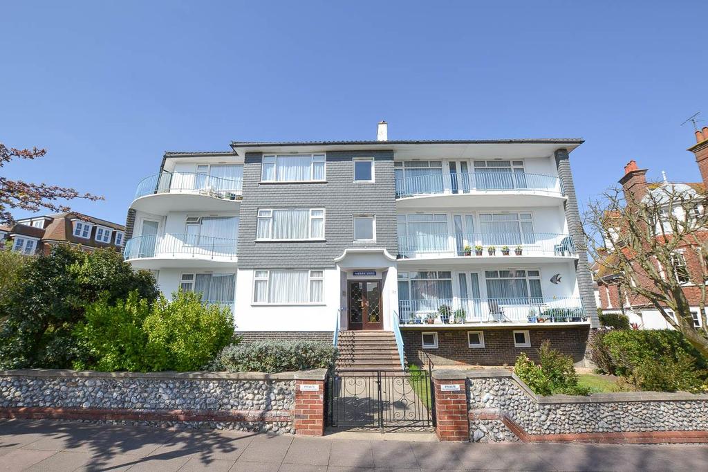 Darley Road, Eastbourne 2 bed flat £275,000