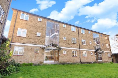 1 bedroom apartment to rent, Millway Close,  Wolvercote,  OX2