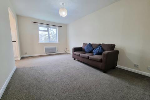 1 bedroom maisonette to rent, Blenheim Road, North Harrow