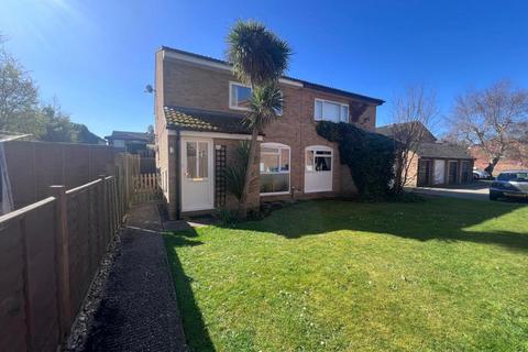 undefined, Sandhurst,  College Town,  GU47