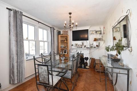 undefined, 4 Borough Close, Cowbridge, The Vale of Glamorgan, CF71 7BN