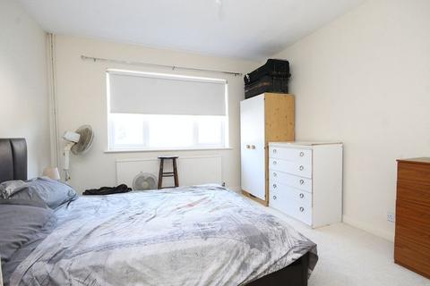 2 bedroom apartment for sale - LEATHERHEAD, KT22
