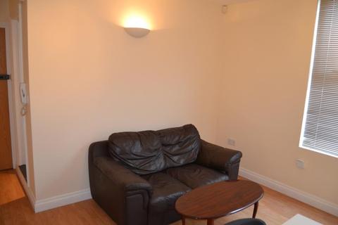 2 bedroom flat to rent - F2 26, North Road, Cathays, Cardiff, South Wales, CF10 3DY