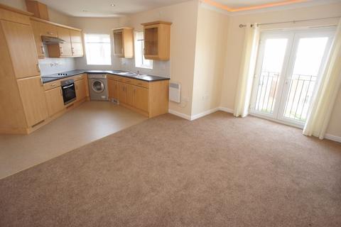 2 bedroom apartment to rent, Windermere Avenue, Purfleet