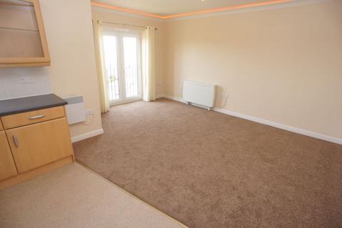 2 bedroom apartment to rent, Windermere Avenue, Purfleet