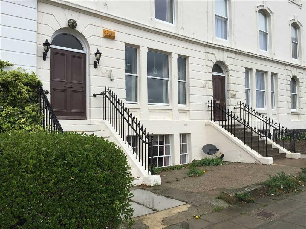 NEWLY DEVELOPED FLAT, THE CRESCENT, FILEY 2 bed apartment £289,950
