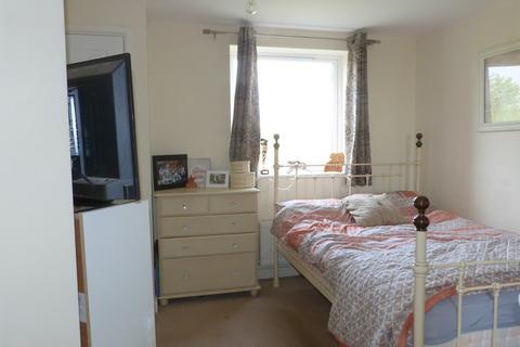 undefined, Longhorn Avenue, Gloucester
