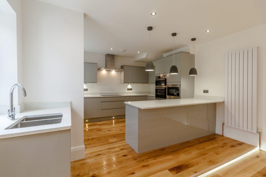 Apartment in Scarcroft - View 4
