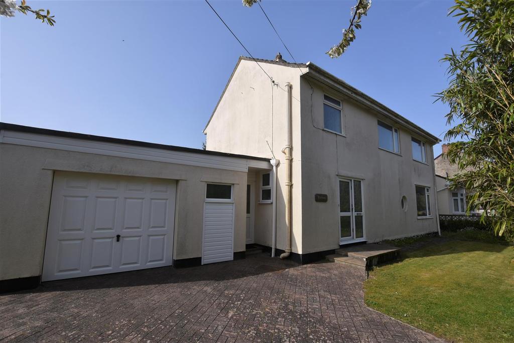 Alexandra Road, Illogan, Redruth 4 bed detached house £320,000