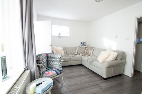 undefined, Bulow Avenue, Canvey Island, Essex, SS8 9DL
