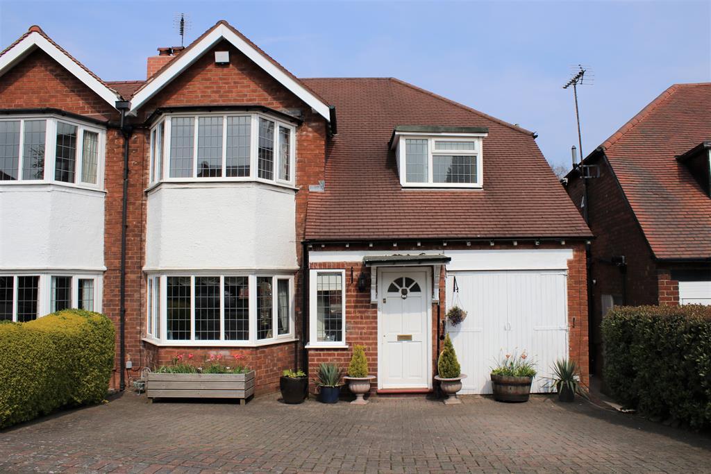 Knightlow Road, Harborne, Birmingham, B17 8QA 3 bed semidetached house