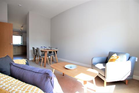 2 bedroom flat to rent, Meggetland View, Craiglockhart, Edinburgh, EH14
