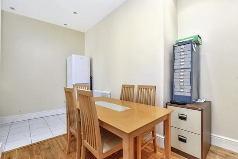 1 bedroom apartment to rent, Elthorne Road, Archway, London