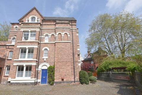 2 bedroom end of terrace house to rent, Albury Square, The Park