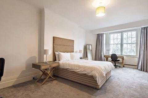 5 bedroom apartment to rent, Park Road, London, NW8