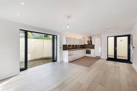 2 bedroom apartment to rent, Castlebar Park, Ealing, London, W5