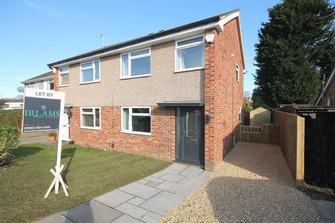 3 bedroom semi-detached house to rent, Heron Close, Knutsford