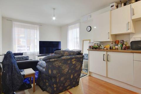 2 bedroom apartment to rent, Bennett Road, Bournemouth, Dorset, BH8