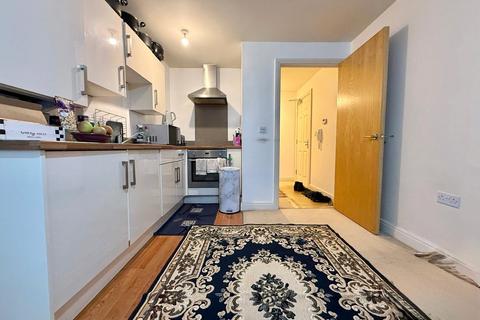 2 bedroom apartment to rent, Bennett Road, Bournemouth, Dorset, BH8