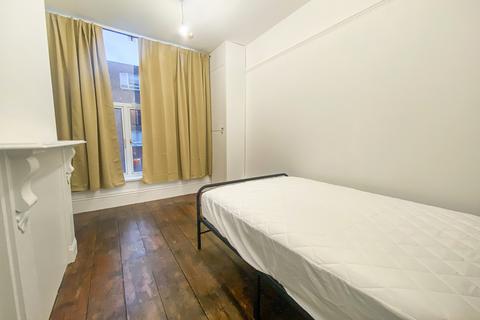 4 bedroom flat to rent, Caledonian Road,  Islington, N7