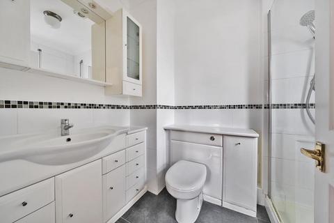 undefined, Queens Road,  Richmond,  TW10