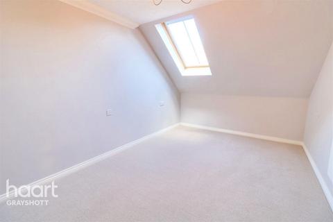 1 bedroom flat for sale, Headley Road, Hindhead