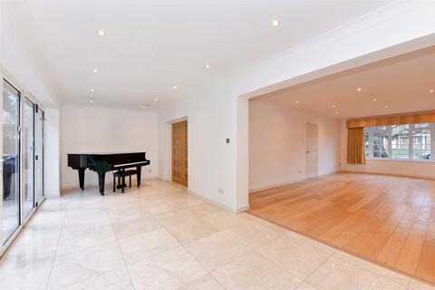 undefined, Pine Walk, Cobham, Surrey, KT11
