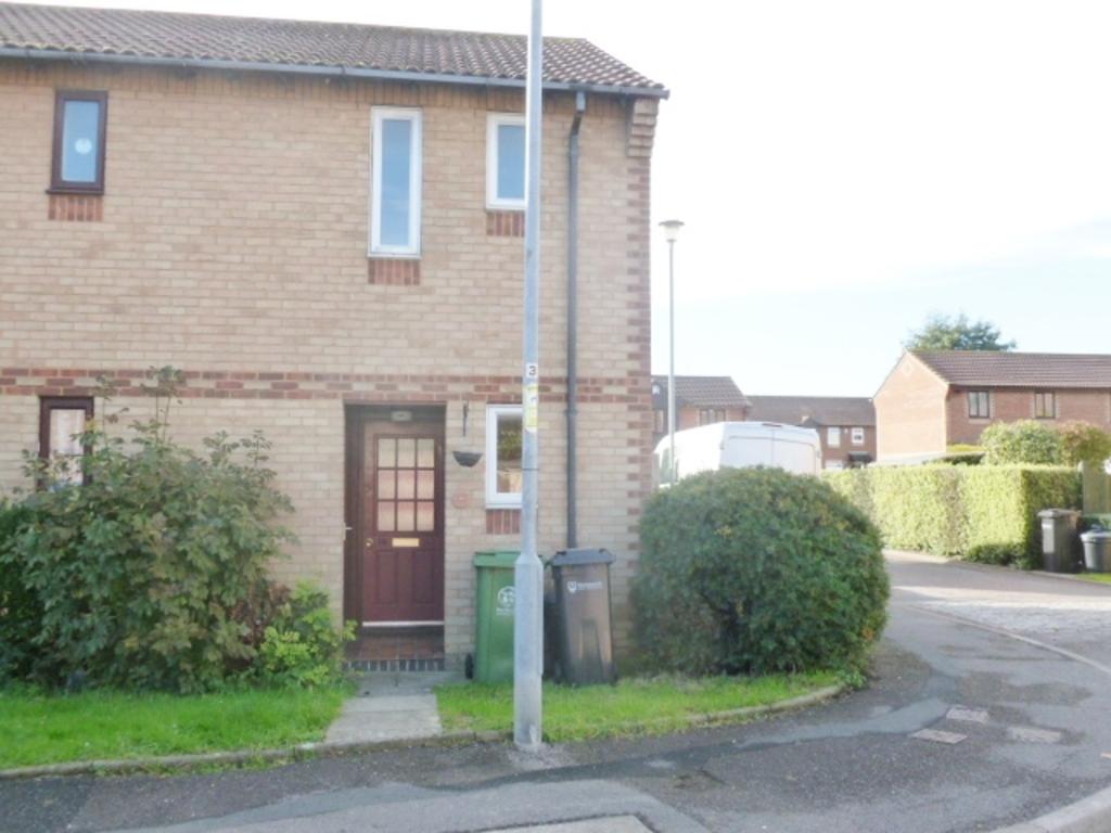 Corby Crescent, Anchorage Park, Portsmouth, PO3 5UN 1 bed house £675