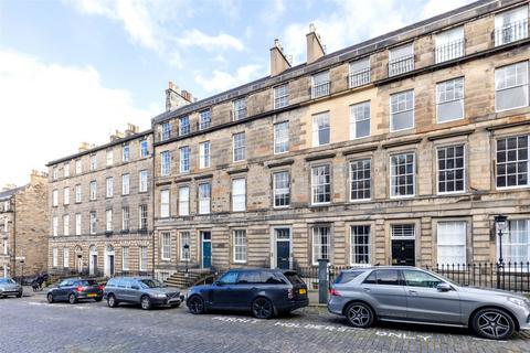 3 bedroom apartment to rent, India Street, New Town, Edinburgh
