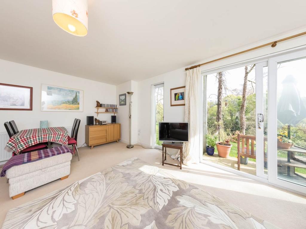 Riverside Park, Blairgowrie, 2 bed flat £135,000