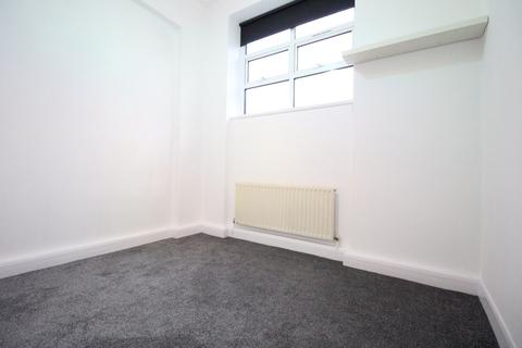 2 bedroom apartment to rent - Bethnal Green Road, London E2