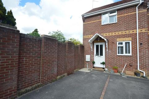 2 bedroom end of terrace house for sale, Melville Gardens, Bournemouth