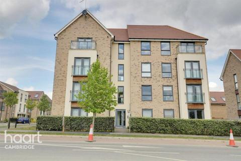 2 bedroom flat to rent, Lawrence Weaver Road, Cambridge