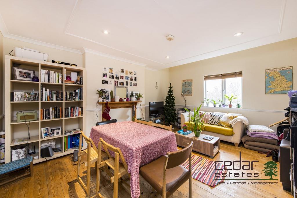 Apartment in London - View 3