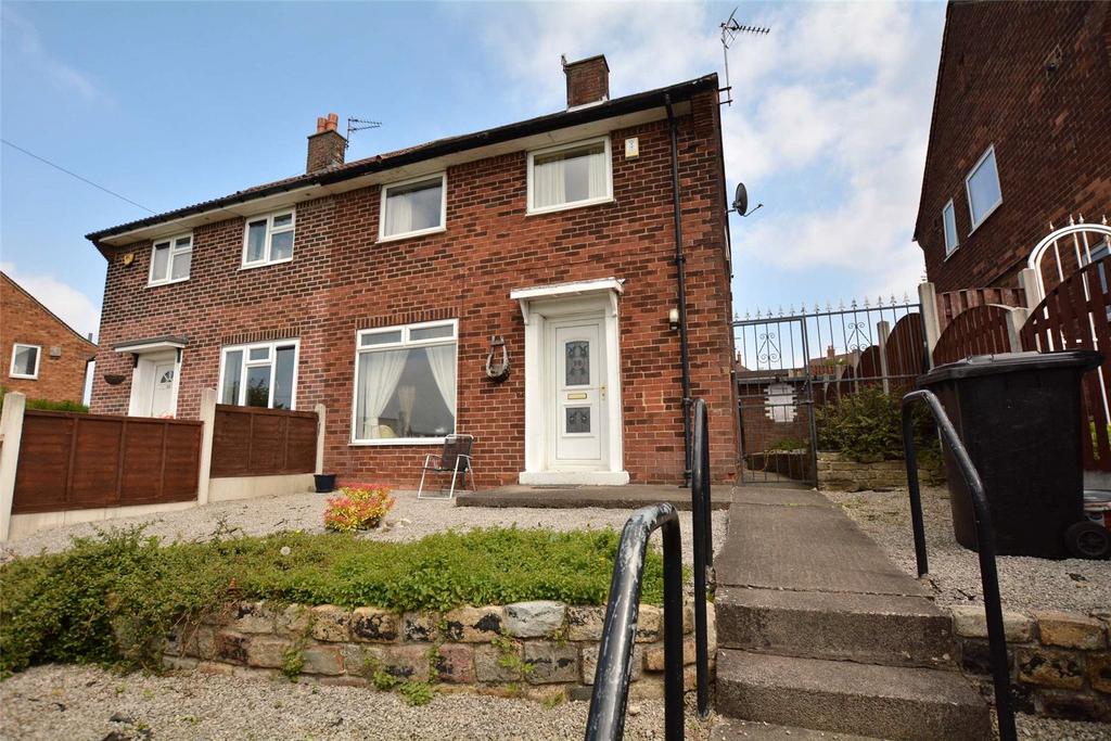 Half Mile Lane, Leeds, West Yorkshire 3 bed semidetached house £160,000