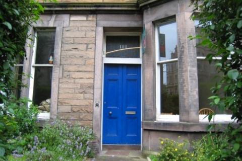 3 bedroom flat to rent, Dalkeith Road, Newington, Edinburgh, EH16